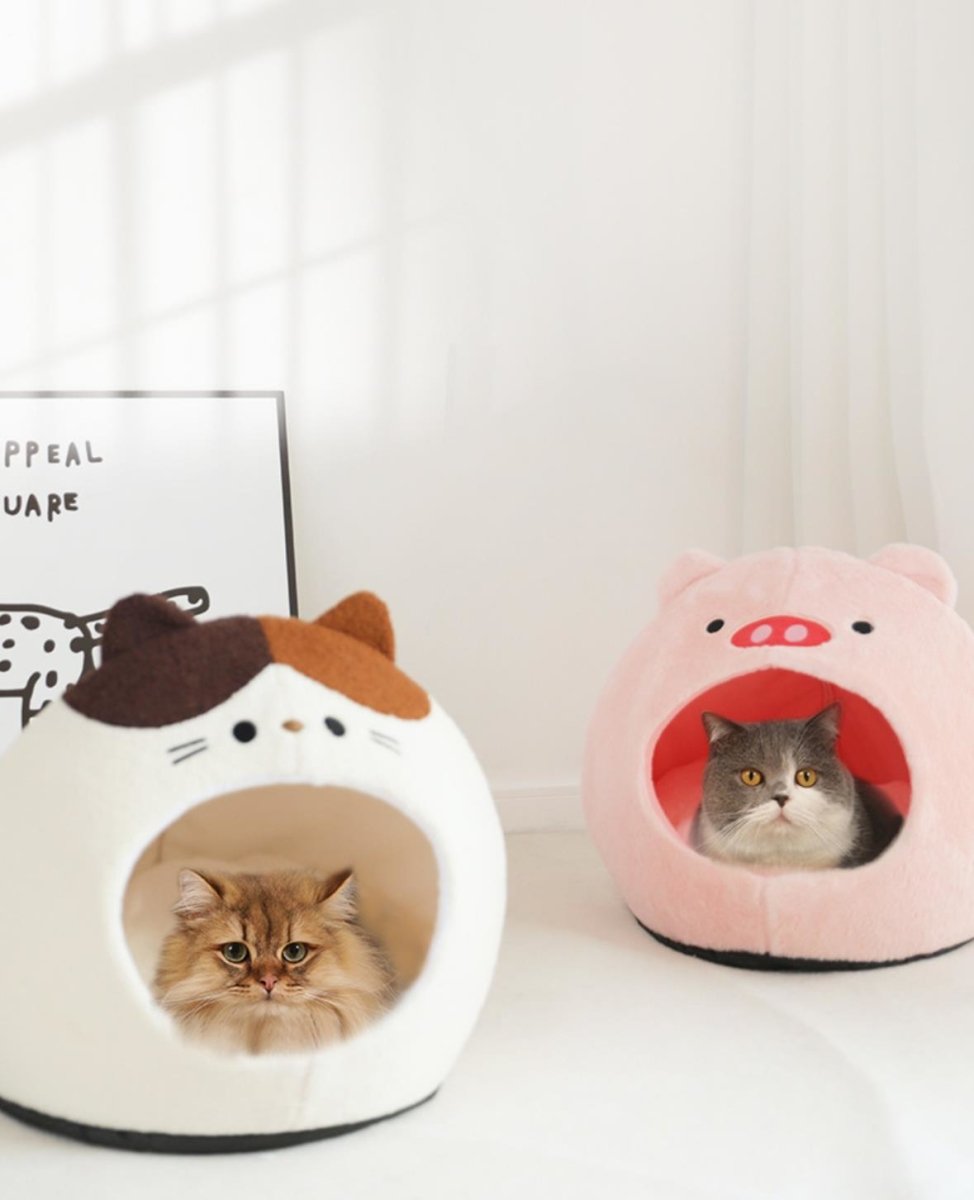 One Bite Ivory Pet Bed